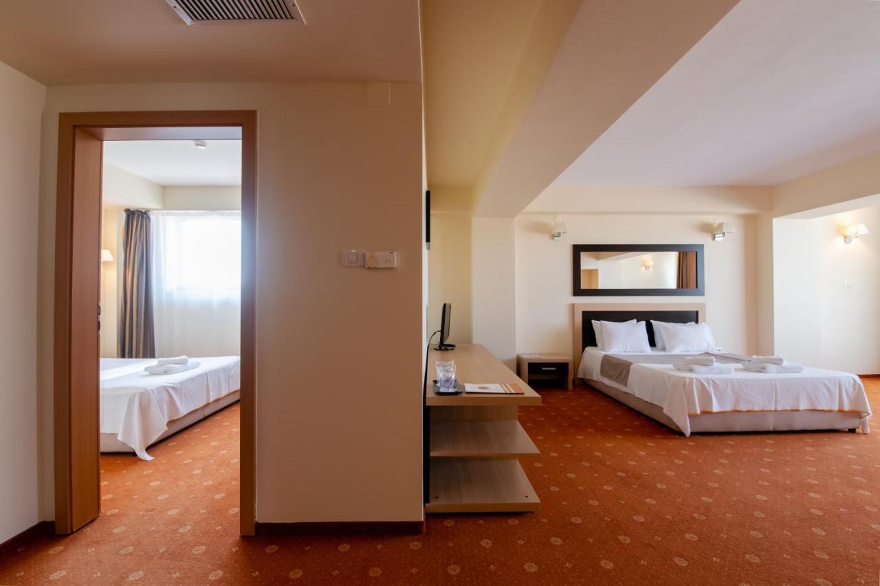 Hotel Oxford By Timhotels Timişoara Exteriör bild