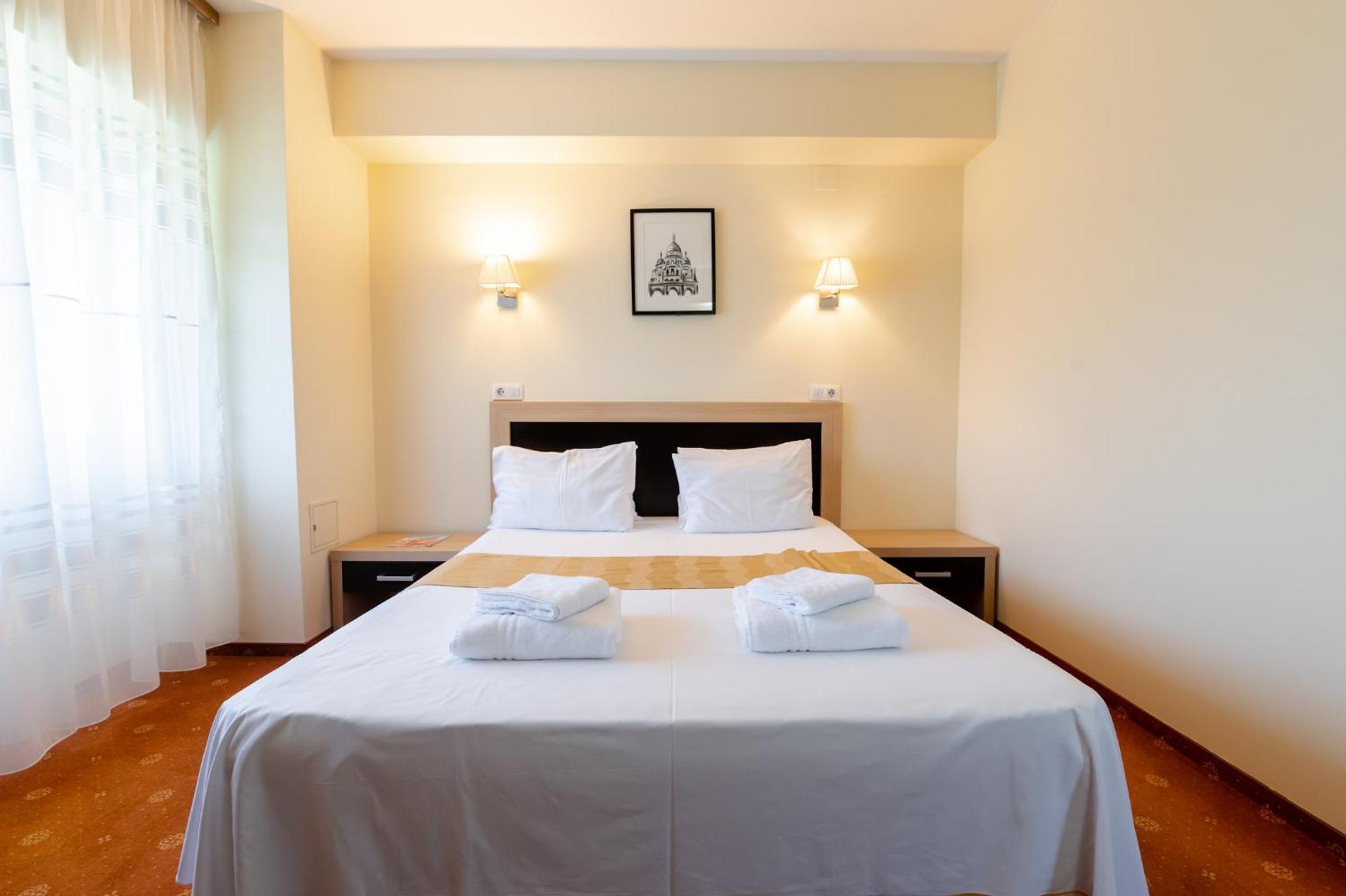 Hotel Oxford By Timhotels Timişoara Exteriör bild