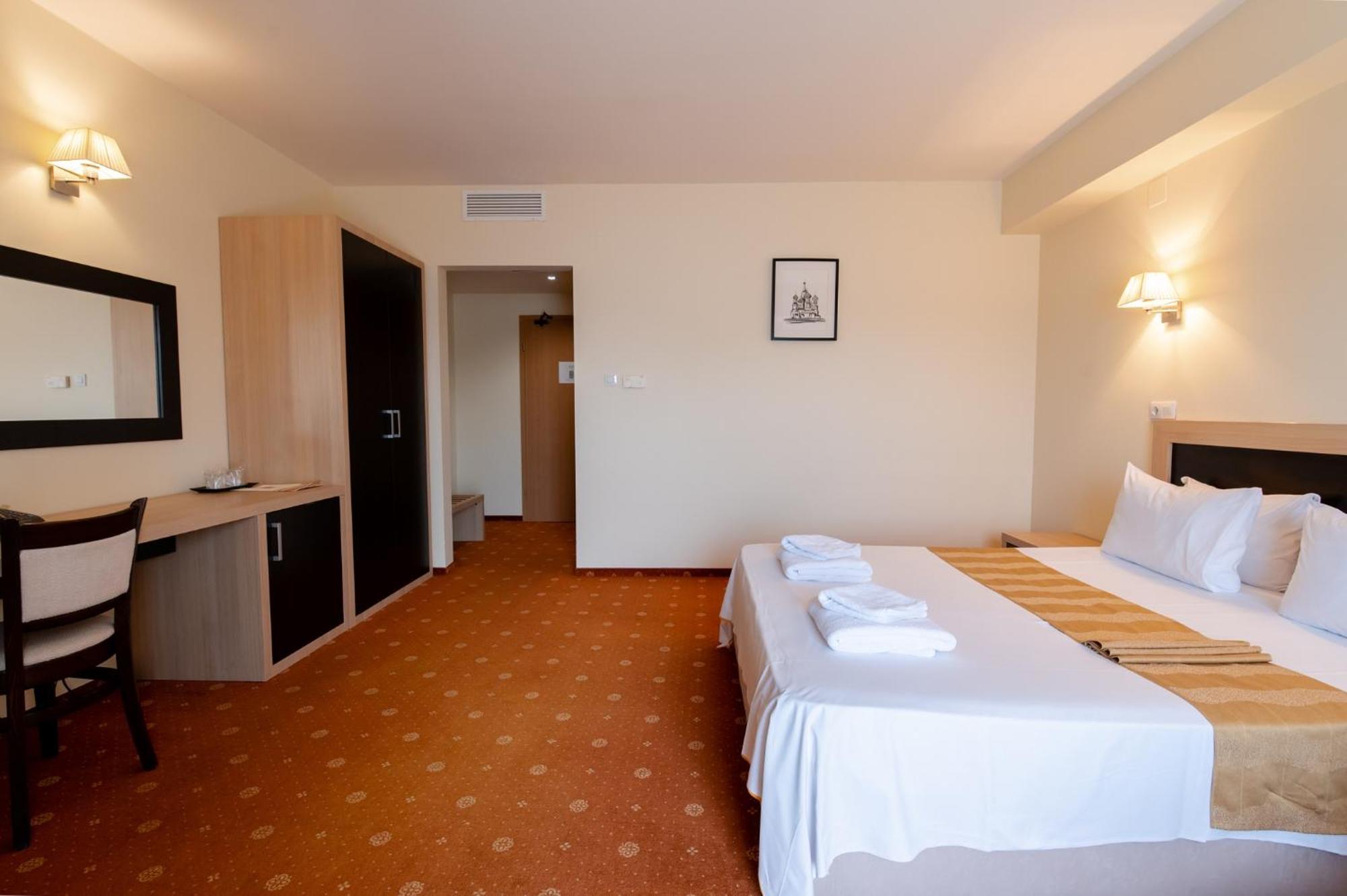 Hotel Oxford By Timhotels Timişoara Exteriör bild